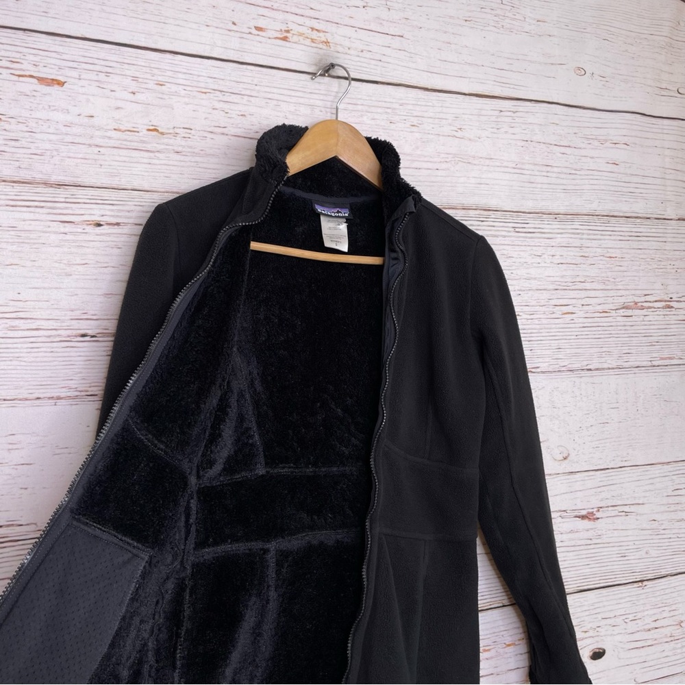 Patagonia Women's Black  Coat - Picture 4 of 8